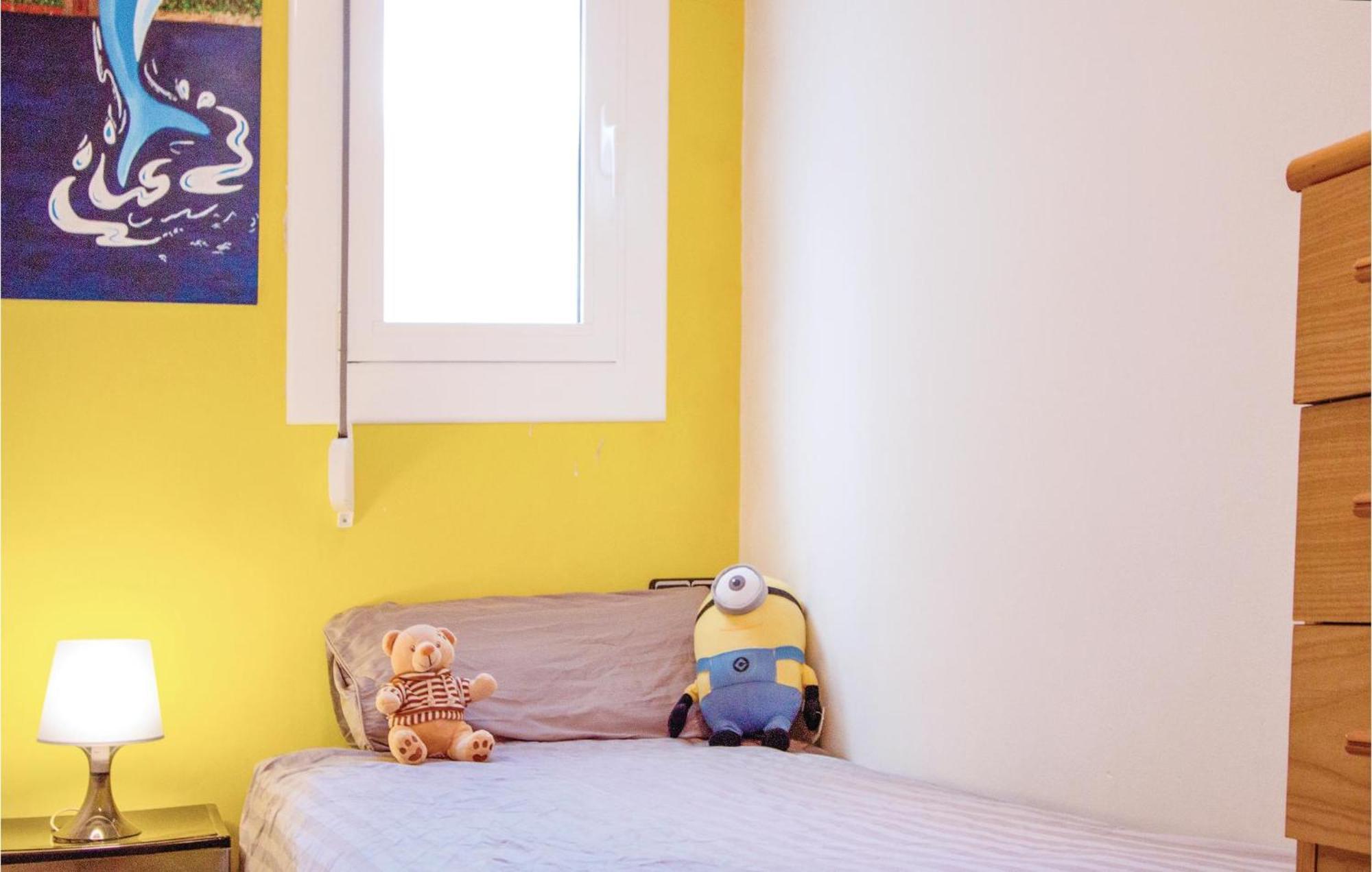 2 Bedroom Cozy Apartment In Blanes Eksteriør billede