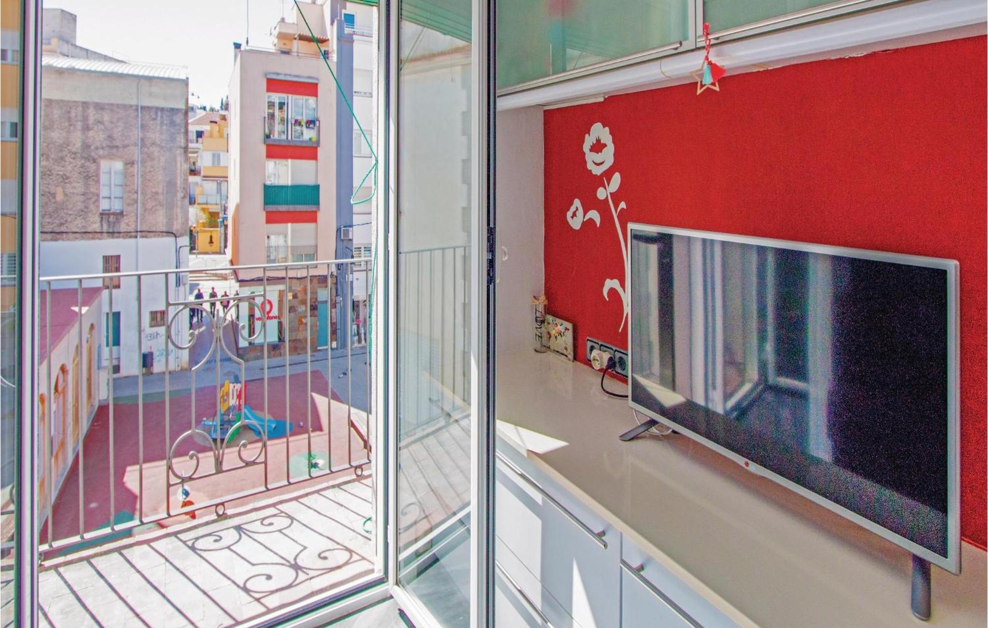 2 Bedroom Cozy Apartment In Blanes Eksteriør billede